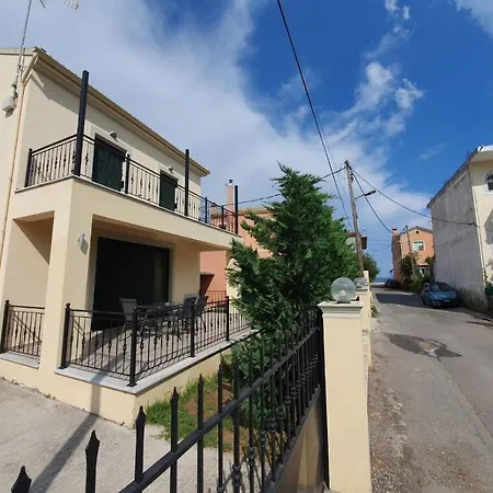 Holiday home Marianna's House Ipsos